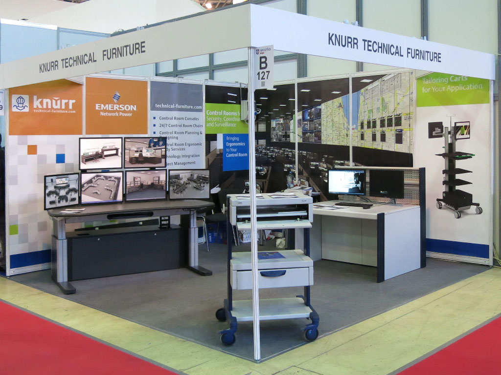 Knürr Technical Furniture на выставке MIPS 2016 в Москве