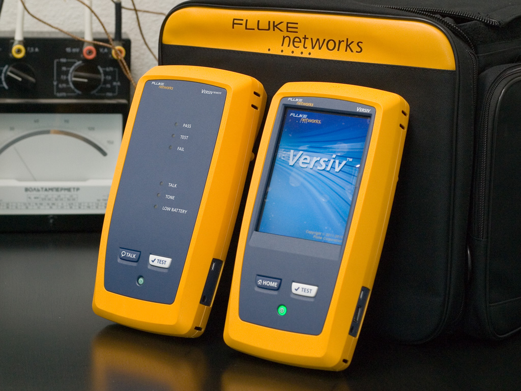 flukenetworks_versiv03.jpg